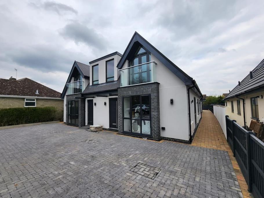 Apartamento Paradigm Court, Modern 3-bedroom Flat 1, Oxford